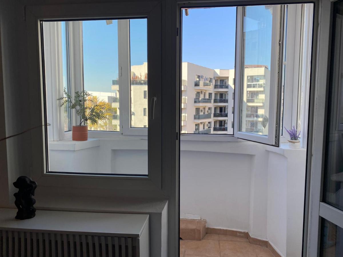 Evan Cozy Flat With Balcony & Parking, 13 September Bukarest Kültér fotó
